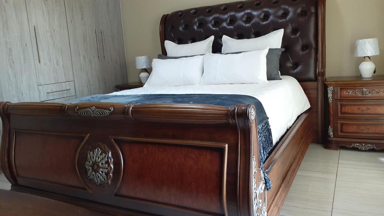 Angelocean Guest House Witbank Exteriér fotografie