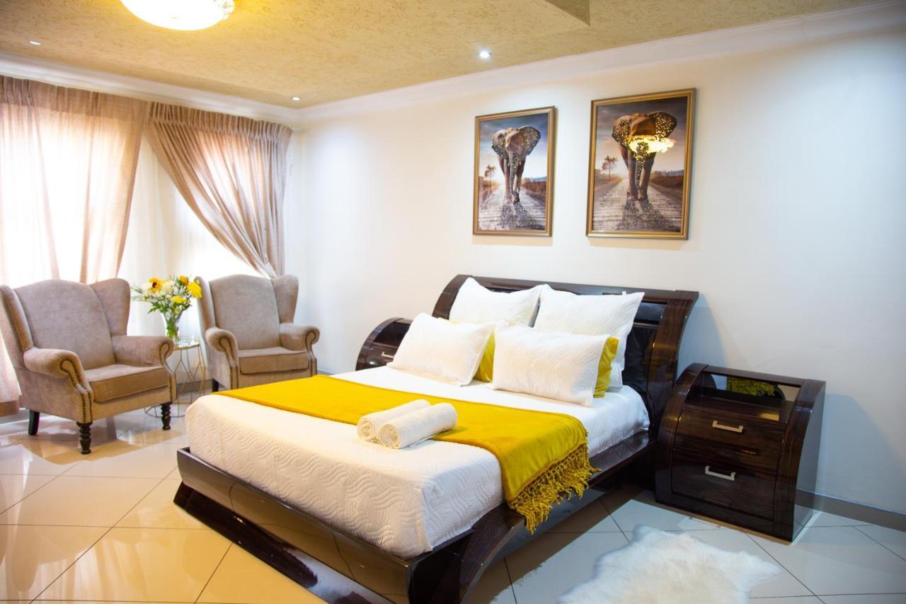 Angelocean Guest House Witbank Exteriér fotografie