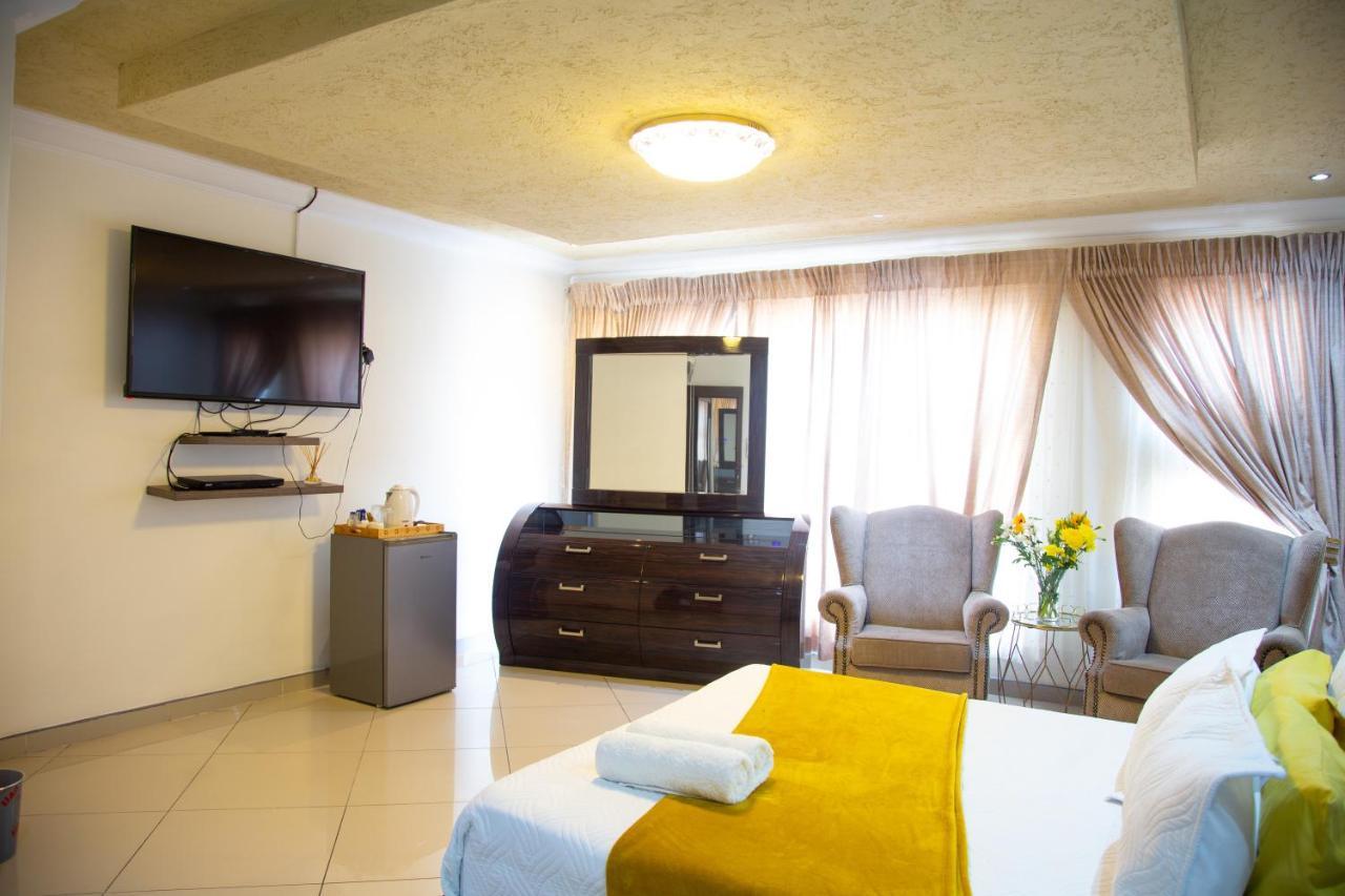 Angelocean Guest House Witbank Exteriér fotografie