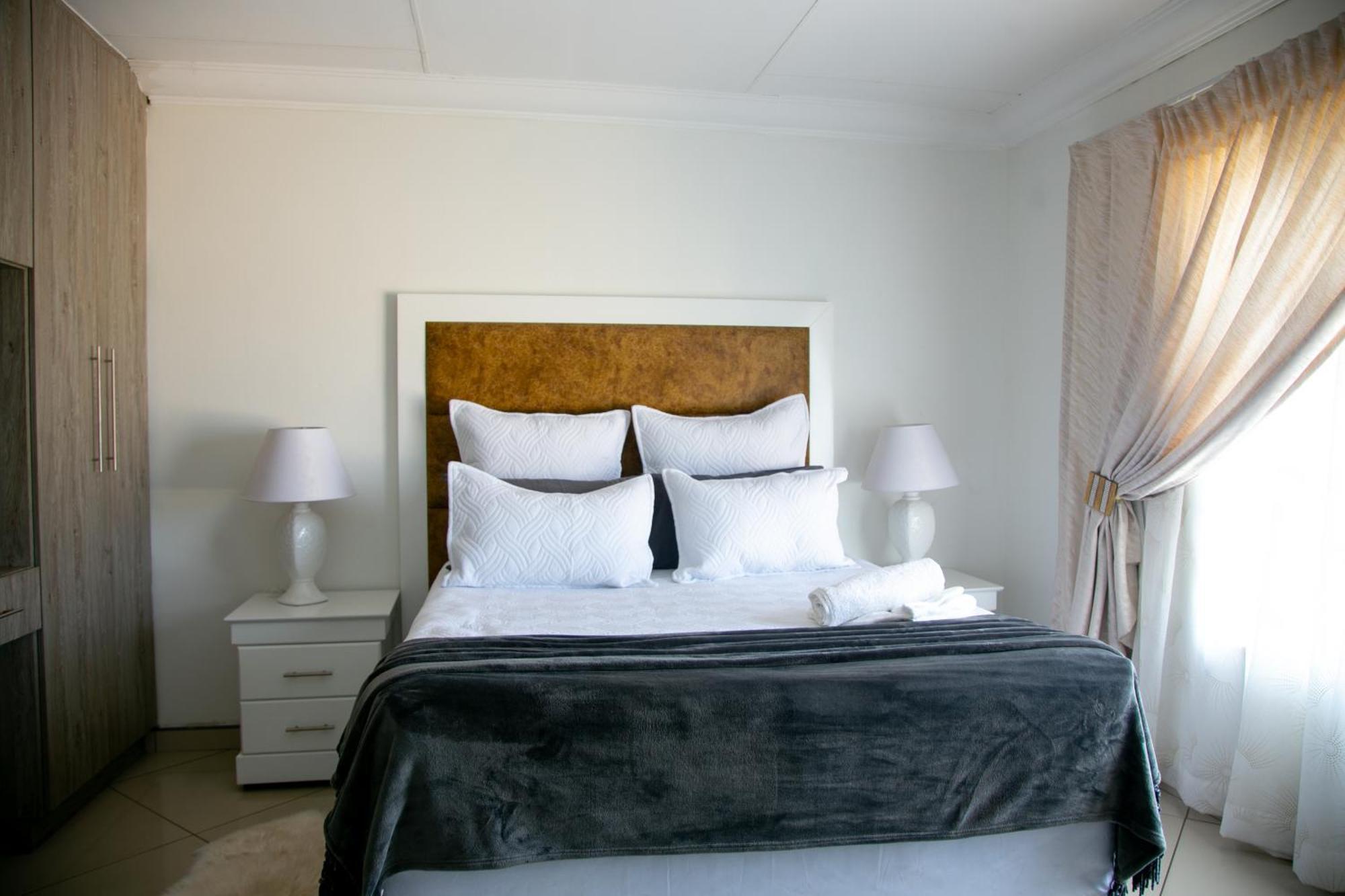 Angelocean Guest House Witbank Exteriér fotografie