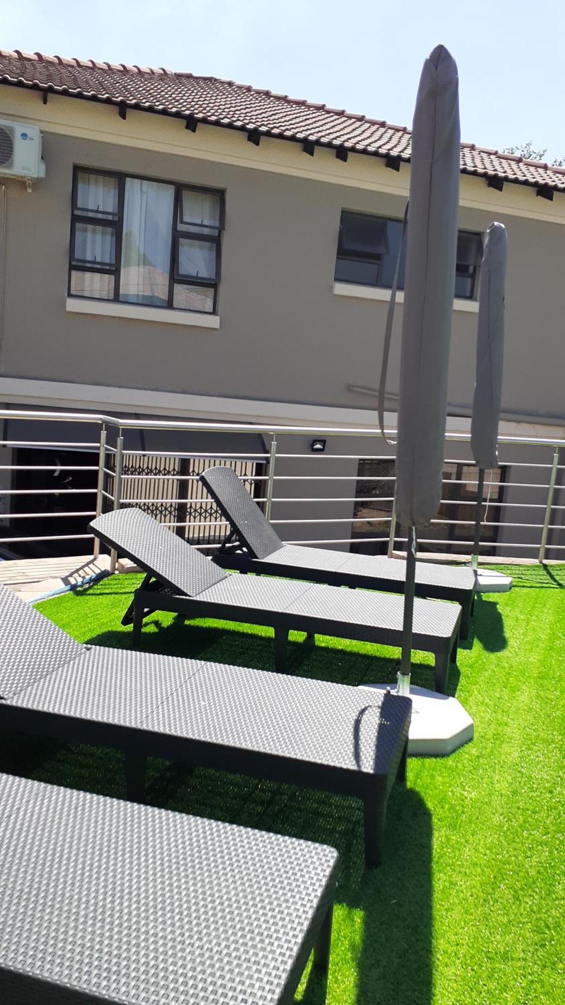 Angelocean Guest House Witbank Exteriér fotografie